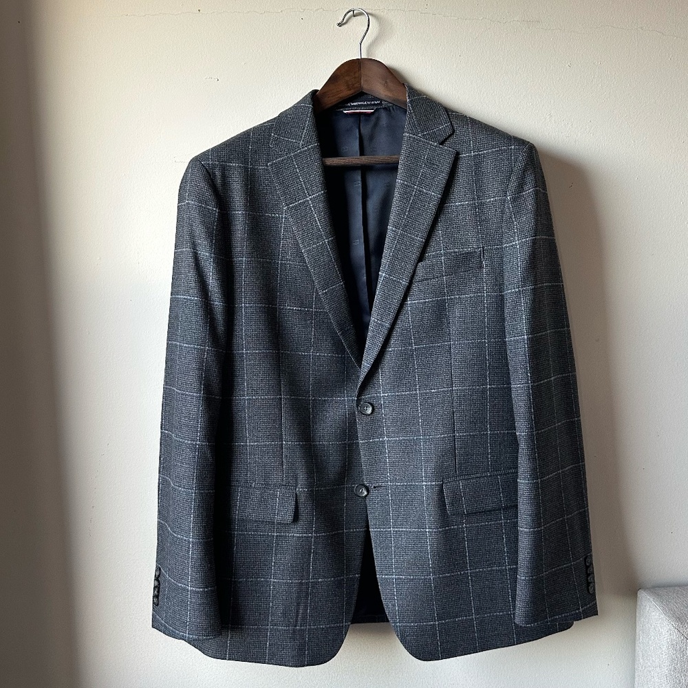 Classic Tommy Hilfiger Windowpane Sport Coat
